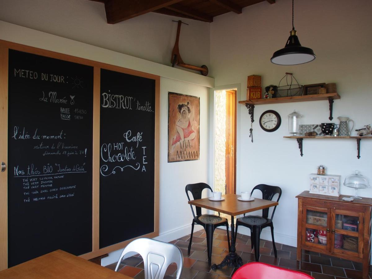La Charentine Acomodação com café da manhã Echillais Exterior foto
